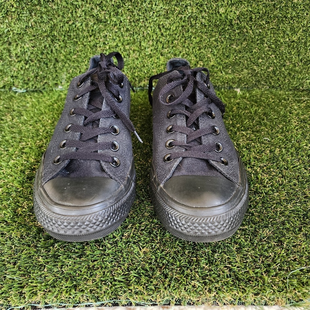 Converse Chuck Taylor All Star Low-Top Sneakers Black On Black Men 6.5/Women 8.5
